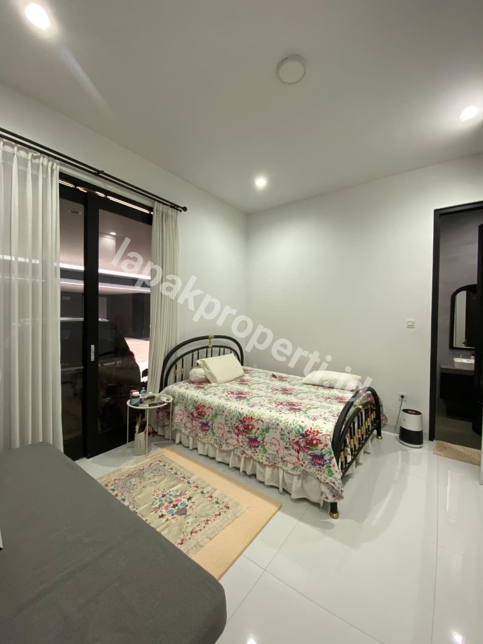 Foto RUMAH BAGUS DALAM CLUSTER STRATEGIS di CAMAN KALIMALANG BEKASI - 8