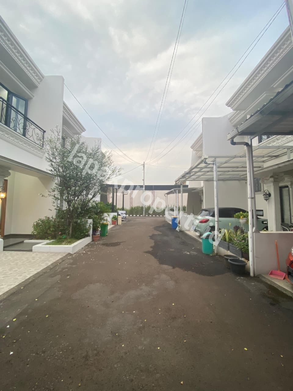 Foto RUMAH POJOK MEWAH DALAM CLUSTER STRATEGIS di PONDOK GEDE BEKASI - 4