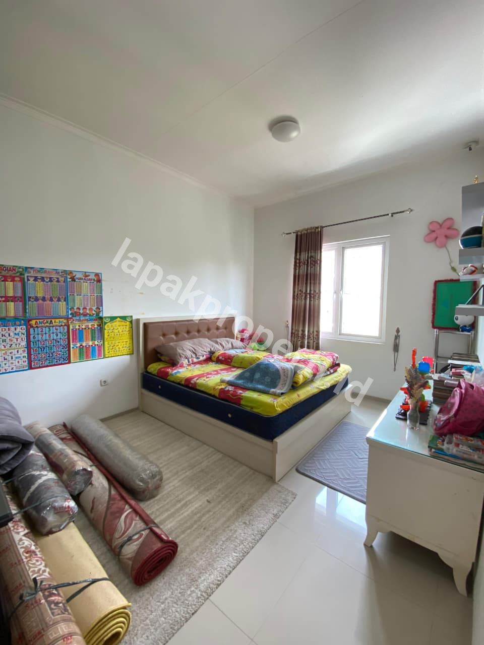 Foto RUMAH POJOK TANAH LUAS DALAM CLUSTER STRATEGIS di CIPAYUNG JAKARTA TIMUR - 10