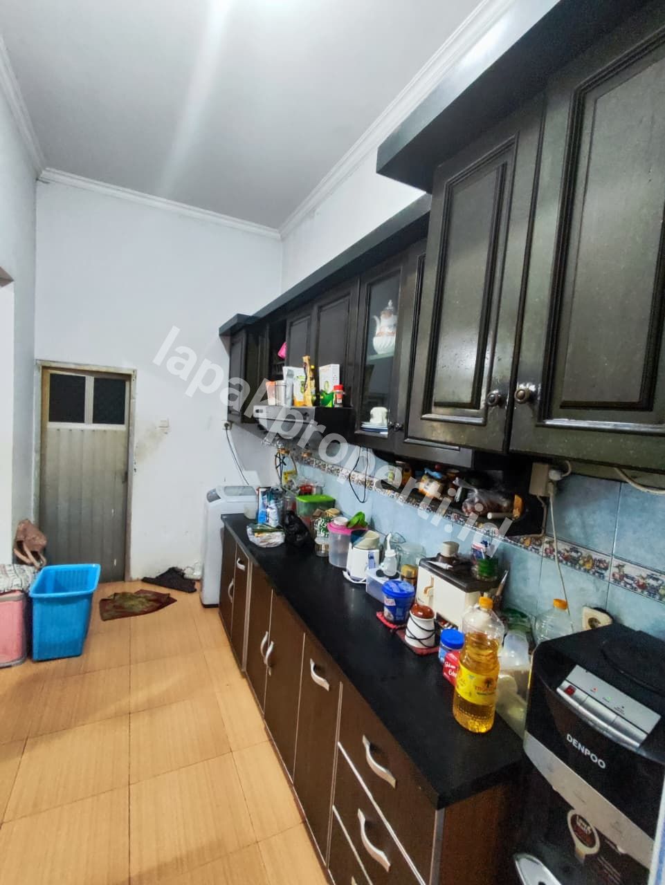 Foto RUMAH BAGUS TANAH LUAS DALAM KOMPLEK STRATEGIS DEKAT SUMMARECON di BEKASI KOTA - 11