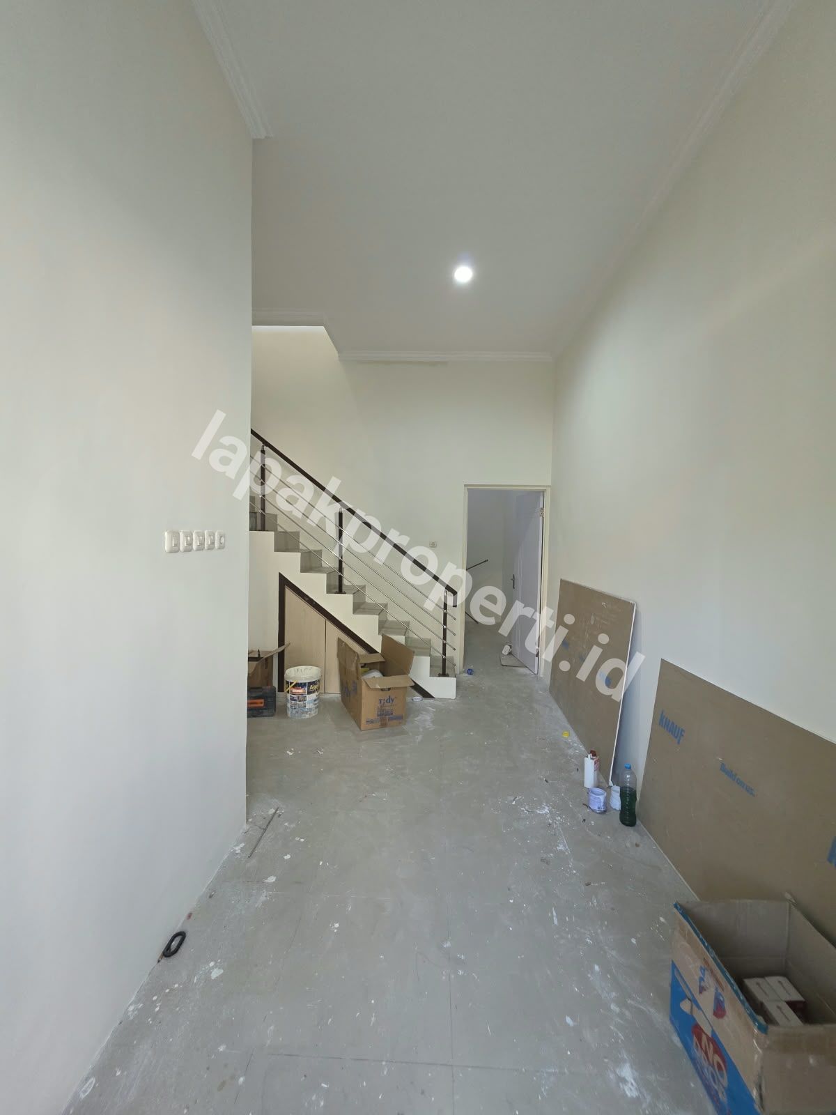 Foto Jual Harga Bawah Pasar Rumah 2 lantai 3 kamar di Gading Indah Regency Surabaya Timur dekat Kedungcowek, Kenjeran - 3