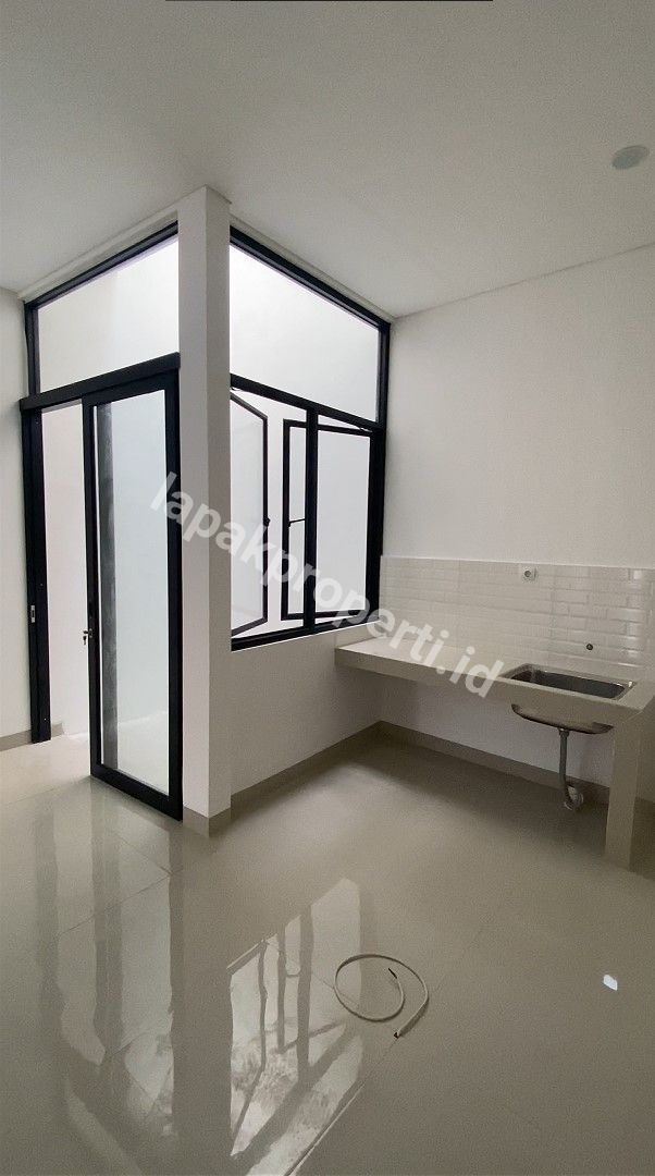 Foto Dijual Rumah Baru Siap Huni Di Cipinang Cempedak Jakarta Timur - 6