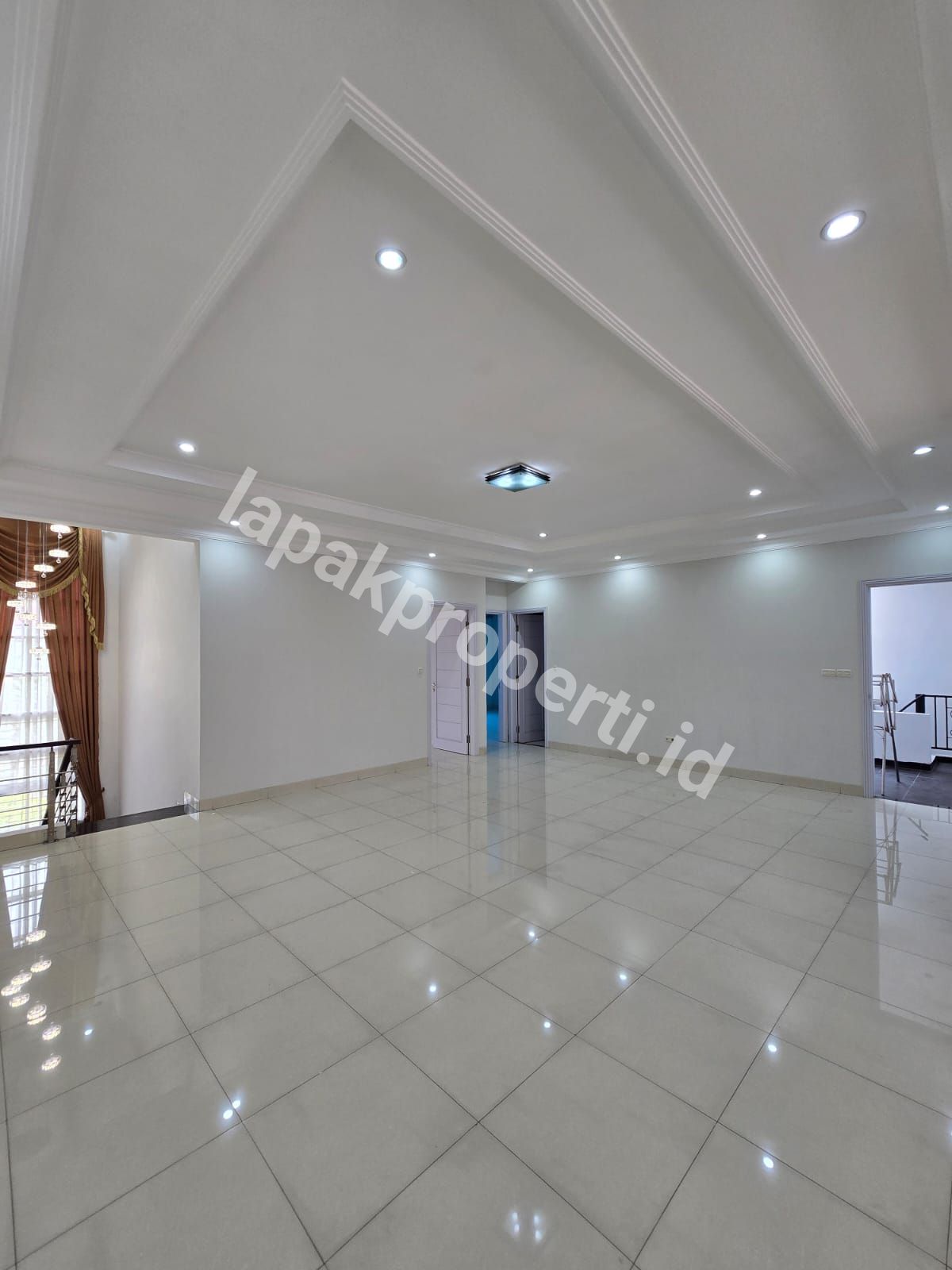 Foto Dijual Rumah Secondary Akses Jalan Lebar Di Duren Sawit Jakarta y - 14
