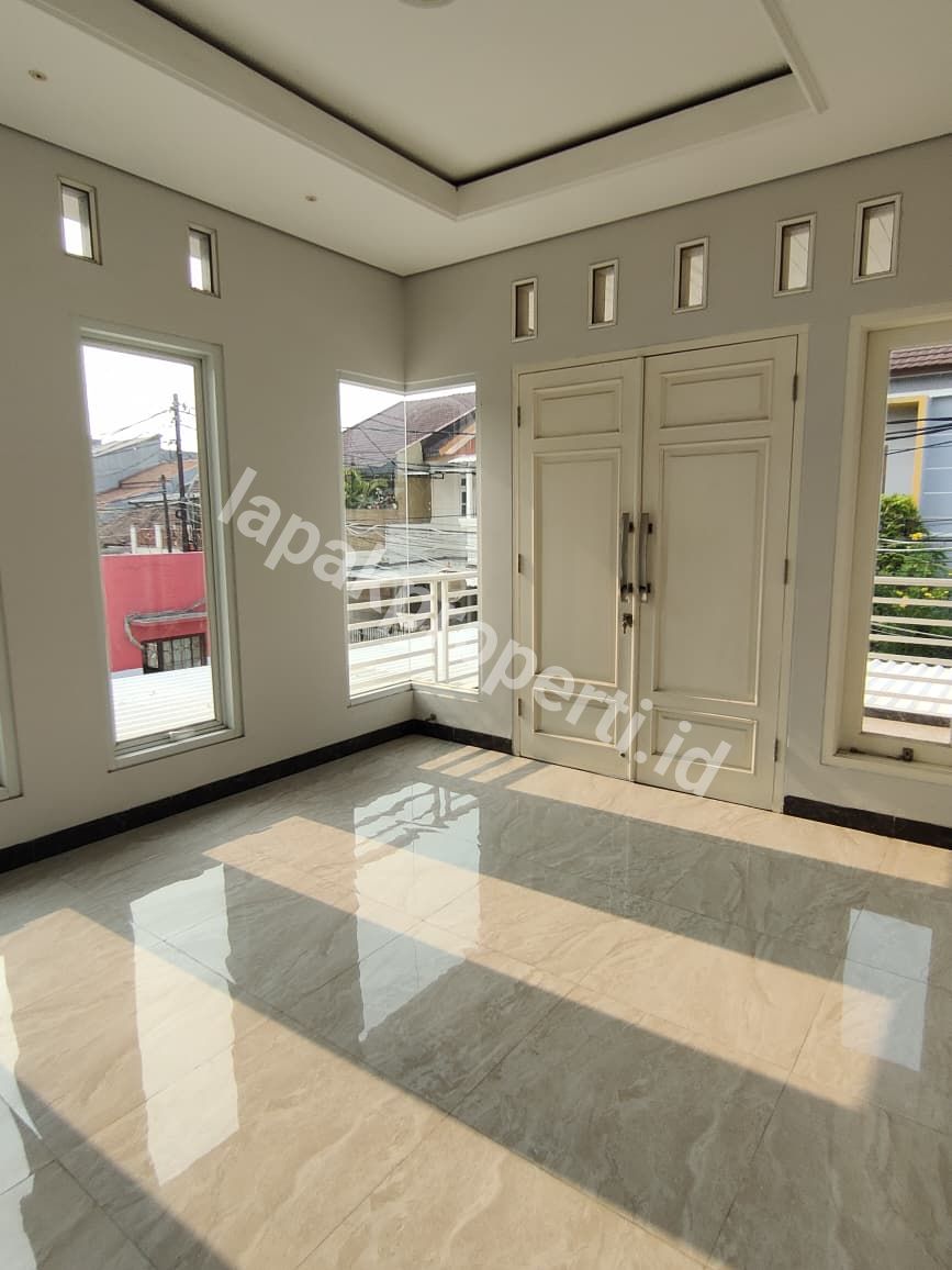 Foto Rumah Dalam komplek Siap Huni Di Pondok Kelapa Jakarta Timur - 9