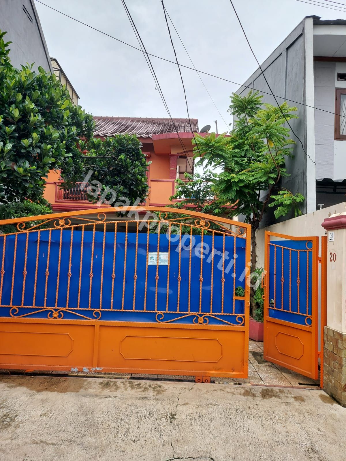 Foto Dijual Rumah Secondary Siap Huni Di Pondok Kelapa Jakarta Timur - 1