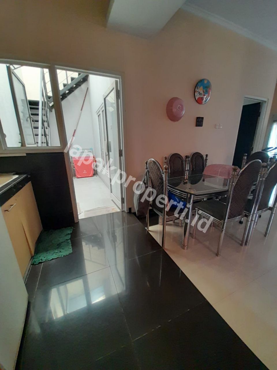 Foto Dijual rumah Secondary Dalam komplek Di Pondok Kelapa Jakarta Timur - 10