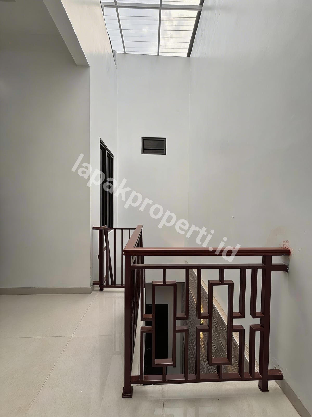 Foto Dijual Rumah Baru Design Modern Di Kayu Putih Jakarta Timur - 7