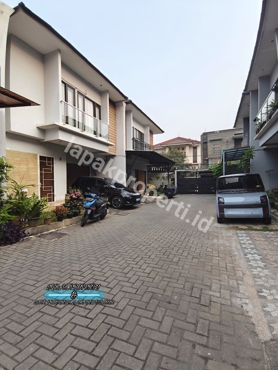 Foto Dijual Rumah Dalam Cluster Siap Huni Di Condet Jakarta Timur - 1