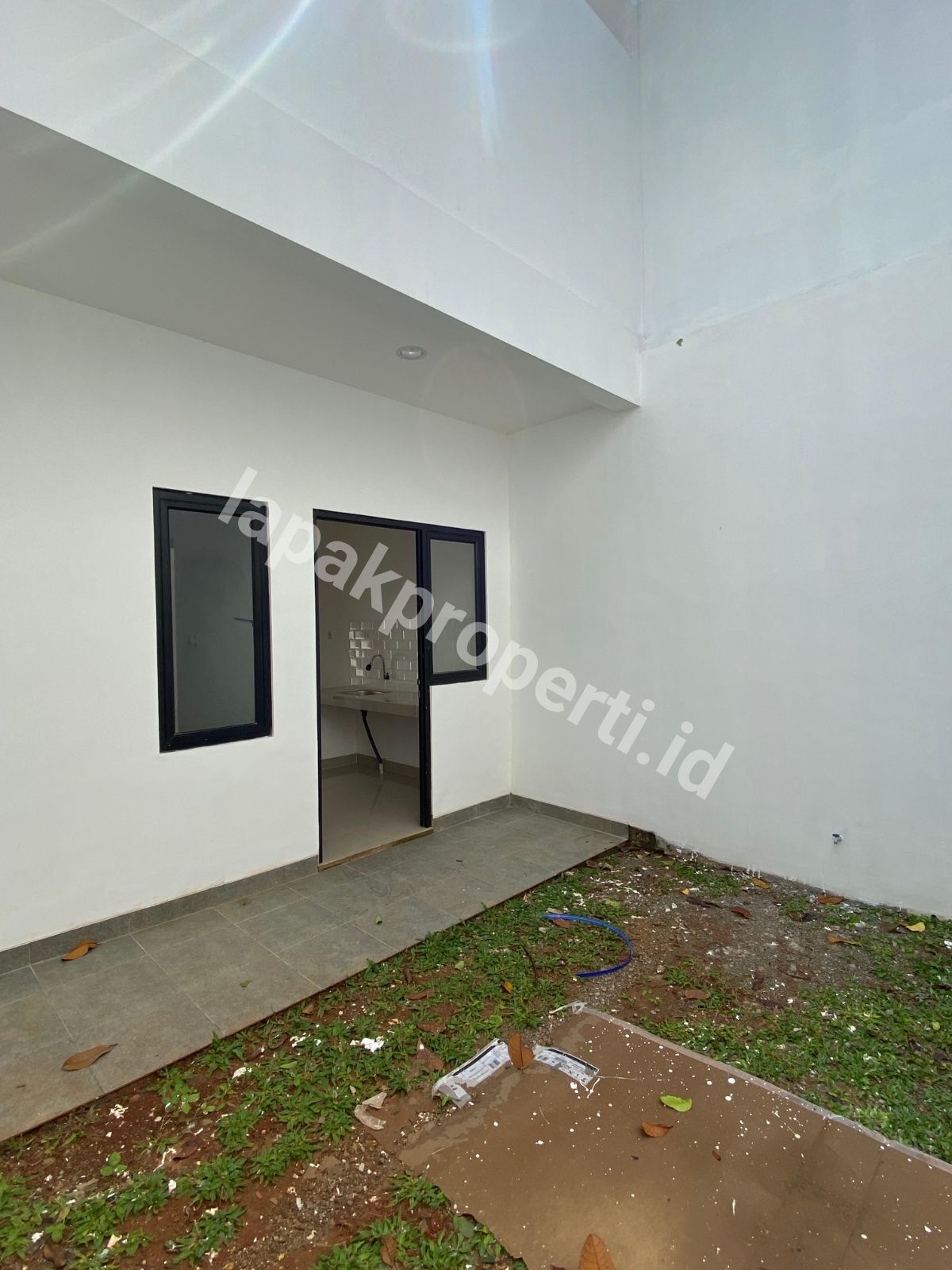 Foto Rumah Cantik 2 Lantai dalam Komplek Bebas Asri di Jatiasih Kota Bekasi - 12