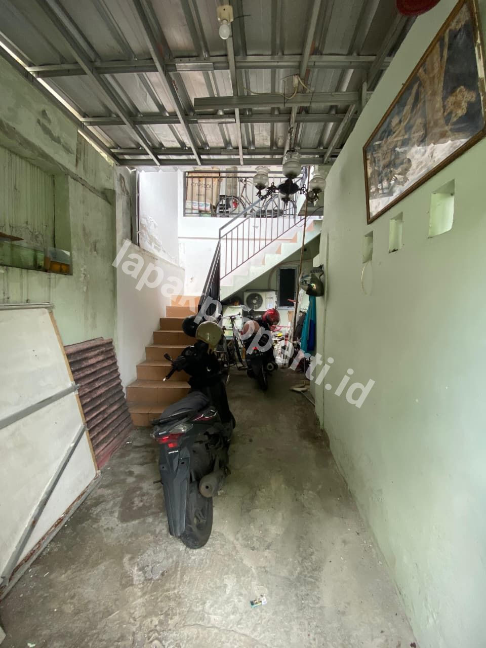 Foto RUMAH INDUK dan KOST LOKASI STRATEGIS di MATRAMAN RAYA JAKARTA TIMUR - 14