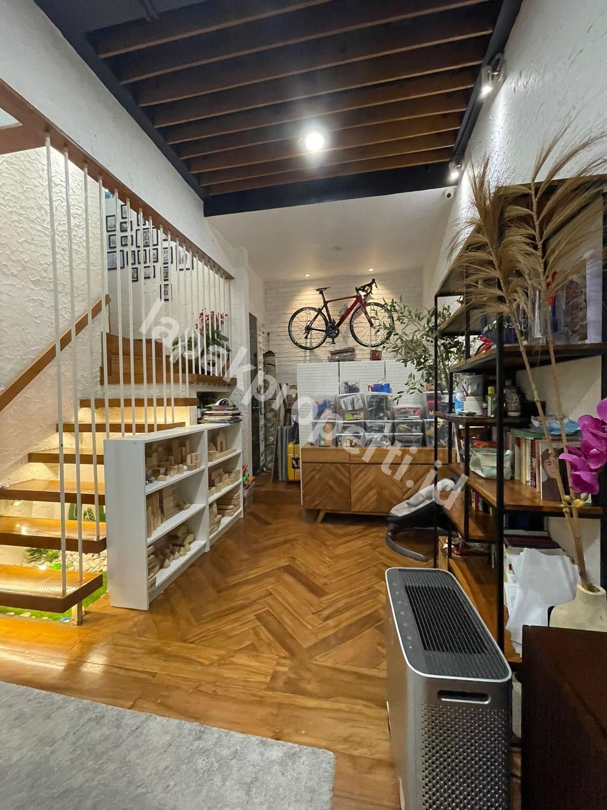 Foto Disewakan Rumah Fully Furnished Dalam Cluster - 11