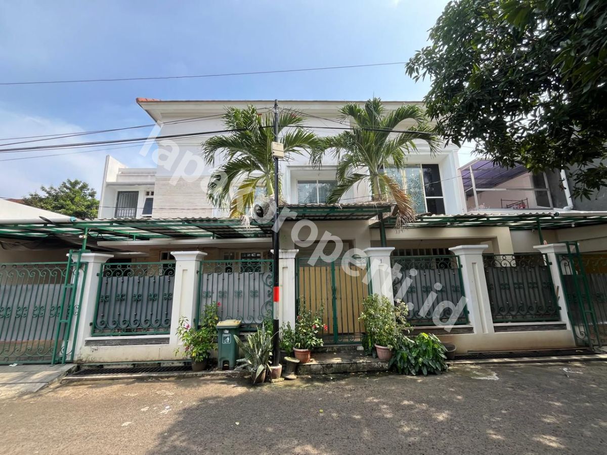 Foto Dijual Rumah Secondary Dalam komplek Di Jatibarang Pulo gadung Jakarta Timur - 1