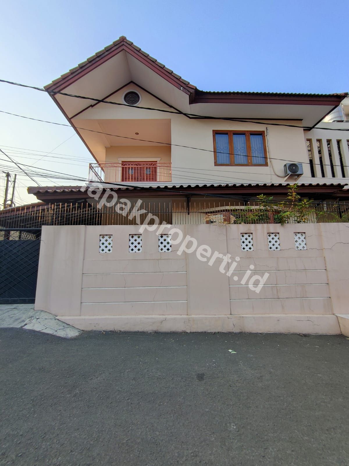Foto Dijual rumah Baru Dalam Komplek Tenang Di Cipinang Muara - 1