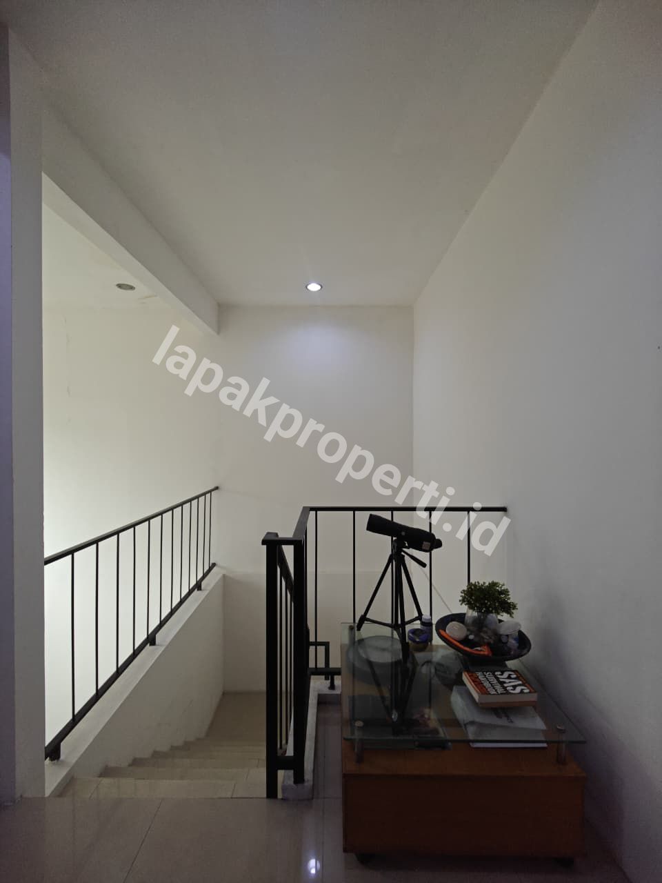 Foto Rumah Renovasi Dalam Komplek Bebas Banjir Duren Sawit Jakarta Timur - 8