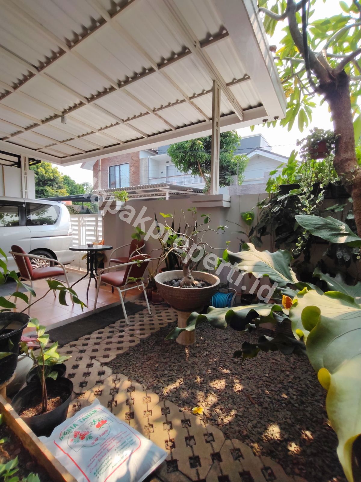 Foto Dijual Rumah Secondary Dalam Komplek Siap Huni Di Pondok Kelapa Jakarta Timur - 15