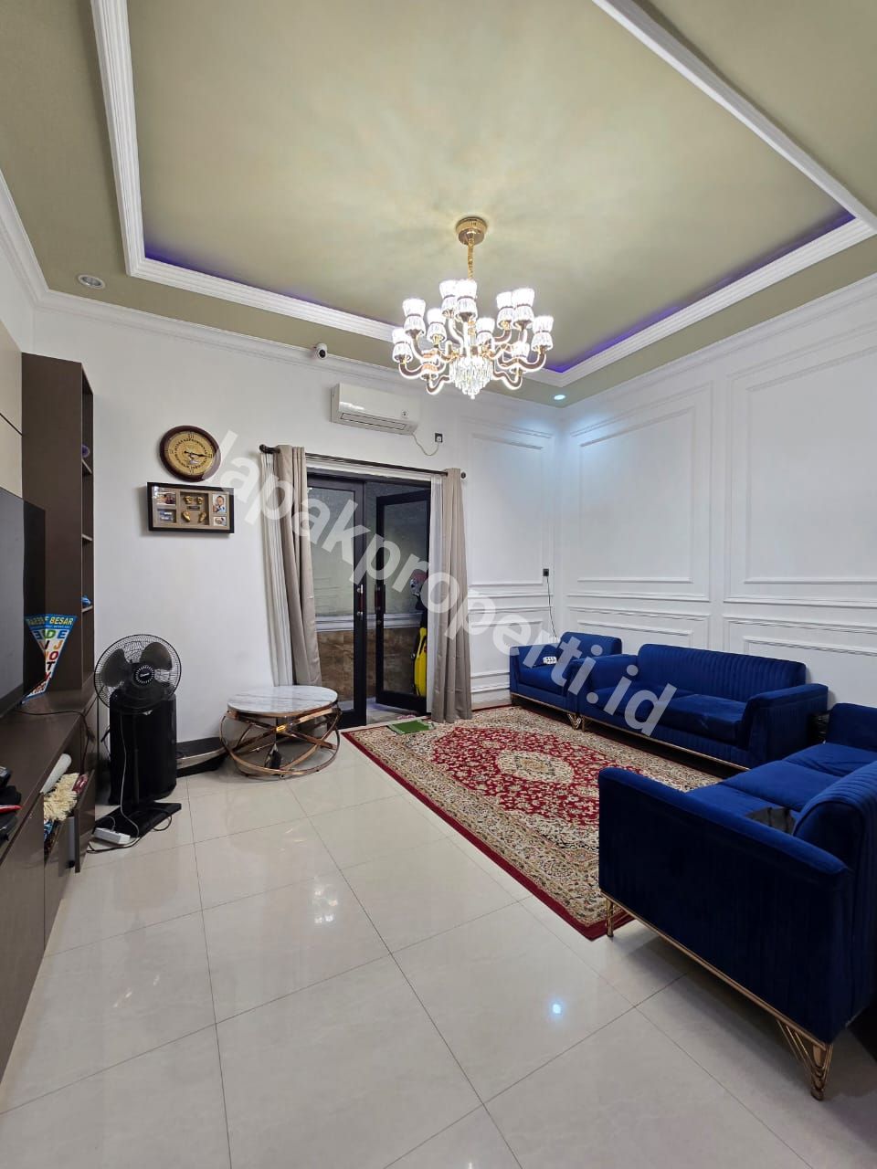 Foto Rumah Second Fully Furnished Dalam Komplek Di Duren Sawit Jakarta Timur - 6