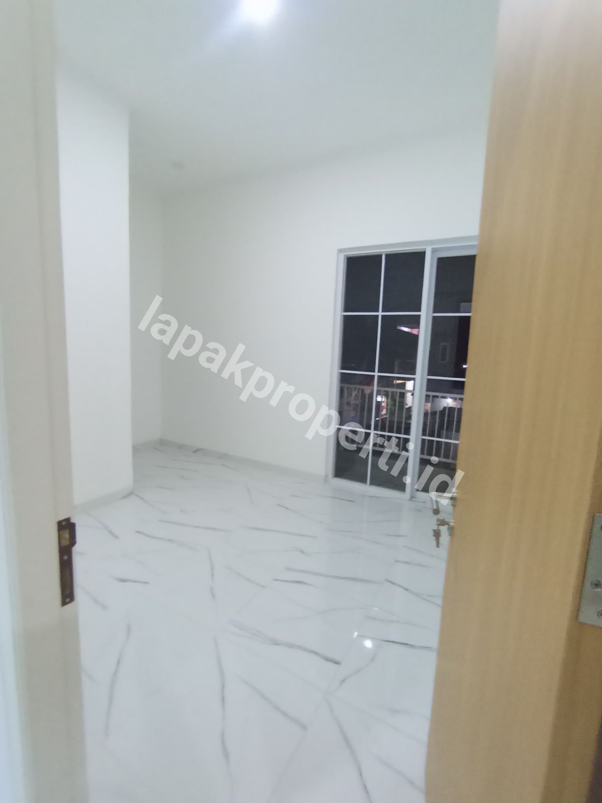 Foto Dijual Rumah Baru dalap Cluster bebas Banjir Di Jatikramat Kota Bekasi - 14