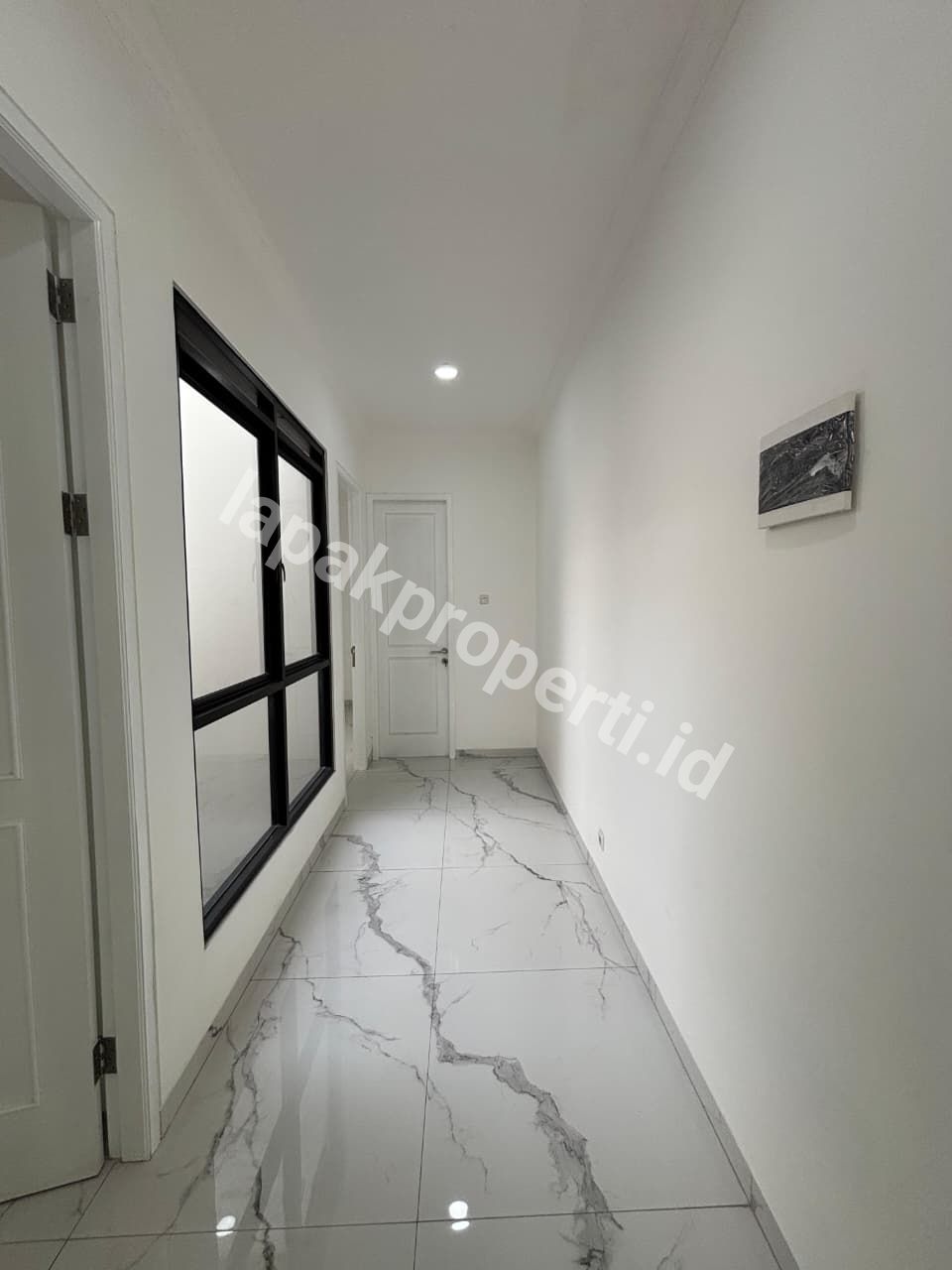 Foto Dijual Rumah Baru Siap Huni Di Cempaka Putih Jakarta Pusat - 13
