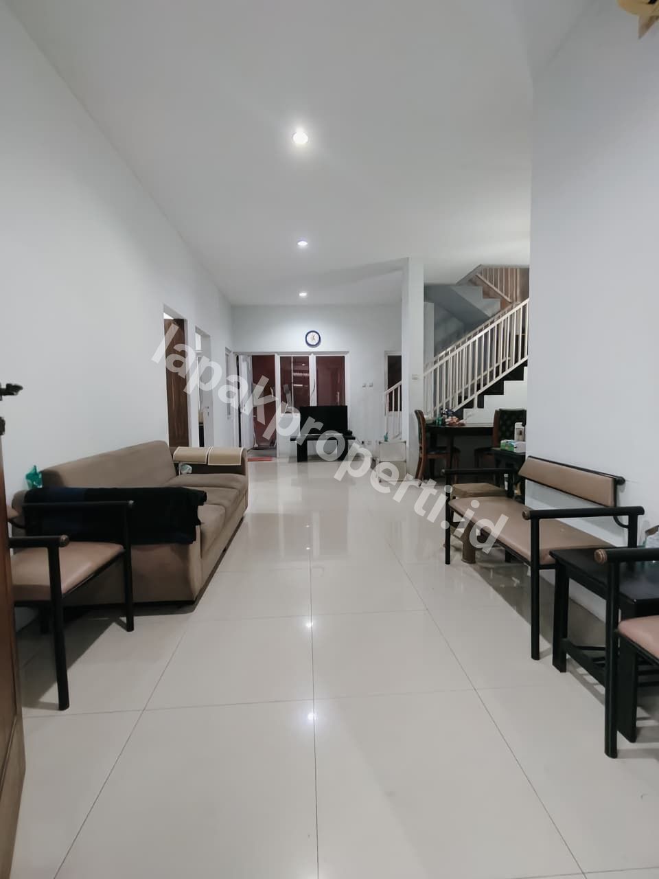 Foto Rumah Asri 2 Lantai Dalam Komplek Di Rawamangun Jakarta Timur. - 7