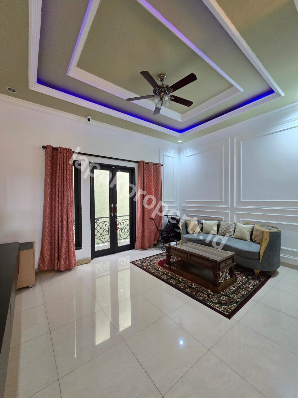 Foto Rumah Second Fully Furnished Dalam Komplek Di Duren Sawit Jakarta Timur - 8