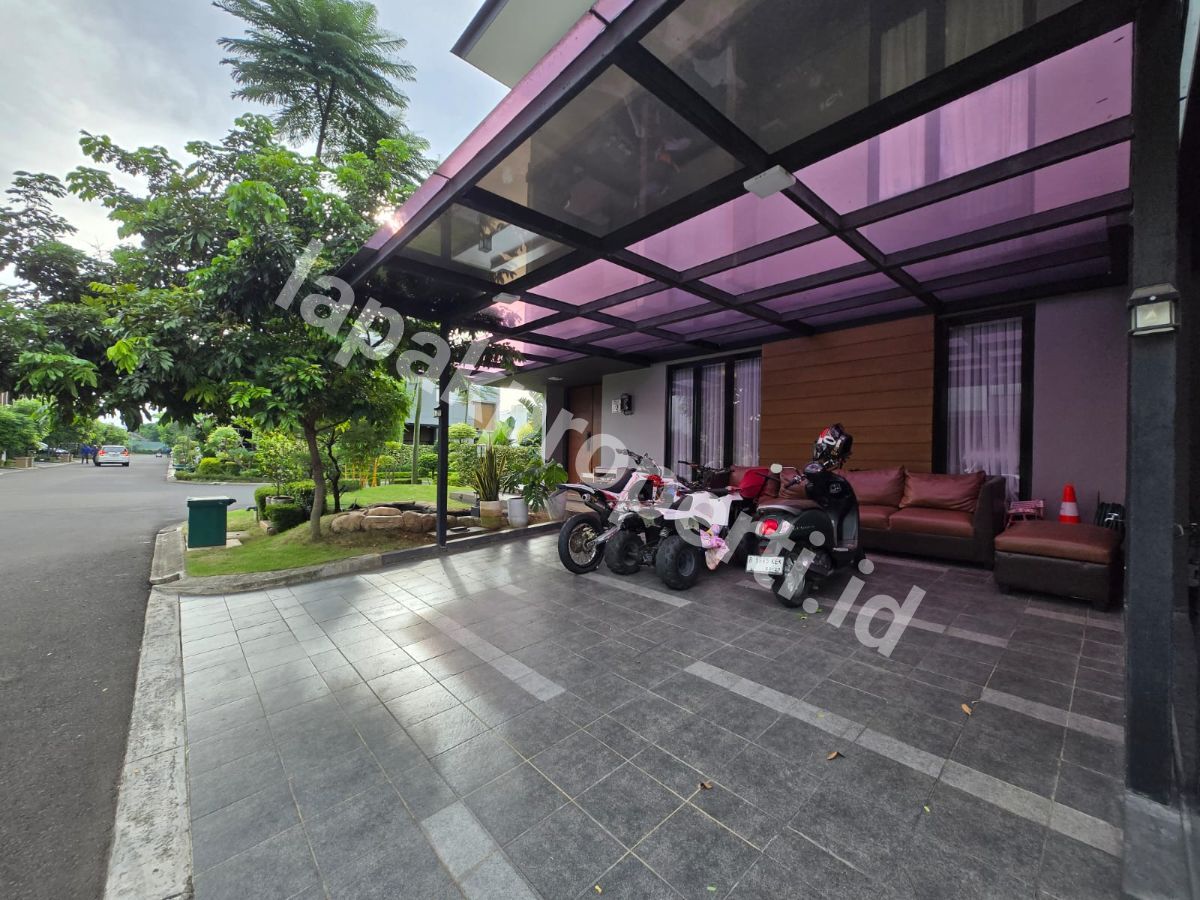 Foto Rumah Mewah Premium Posisi Hook Dalam Cluster Elite di Sumareccon Bekasi Utara - 6