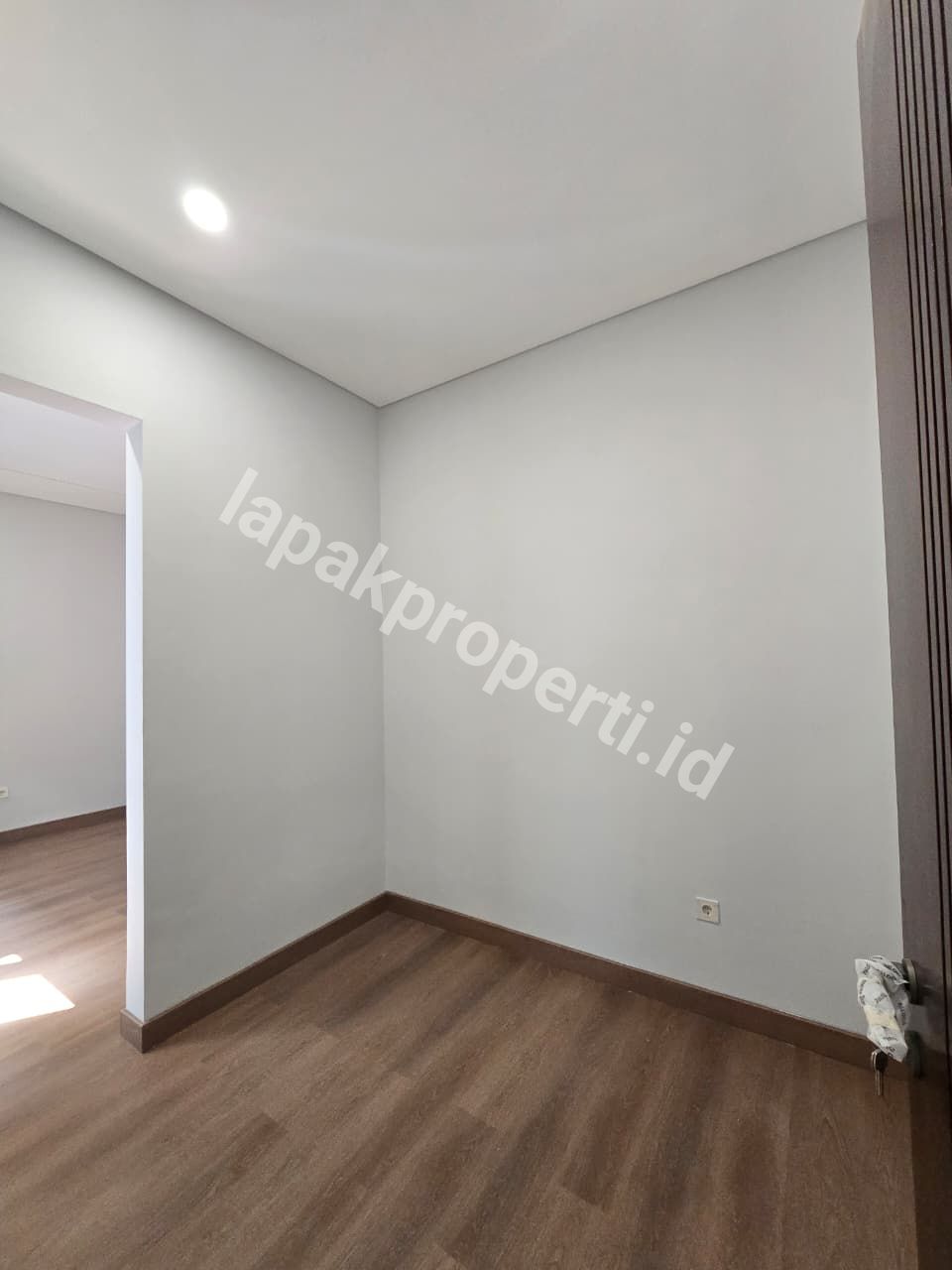 Foto Dijual Rumah Baru Design Modern Minimalis Di Cempaka Putih Jakarta Pusat - 6