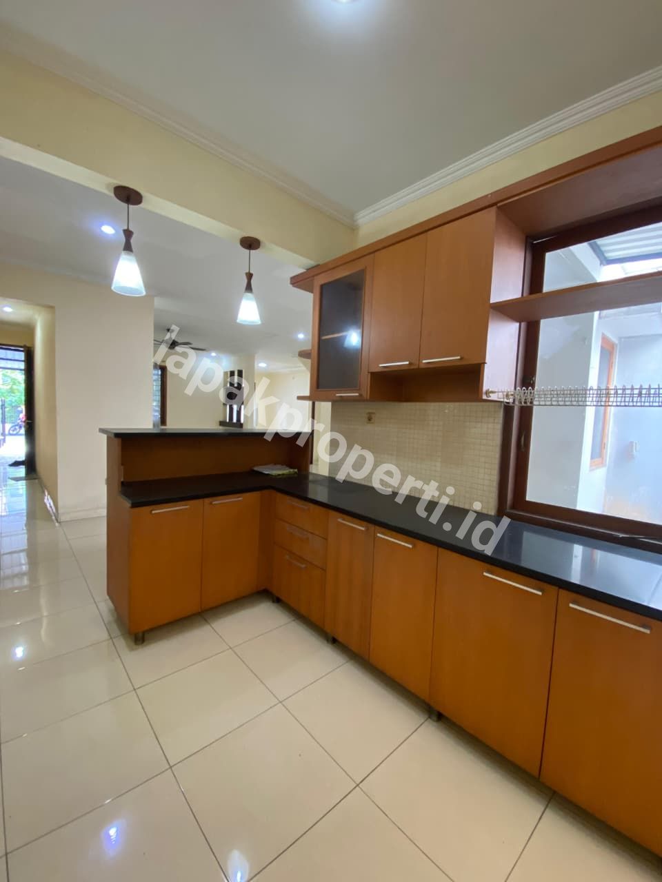 Foto RUMAH BAGUS DALAM KOMPLEK STRATEGIS di KALIMALANG DUREN SAWIT JAKARTA TIMUR - 9