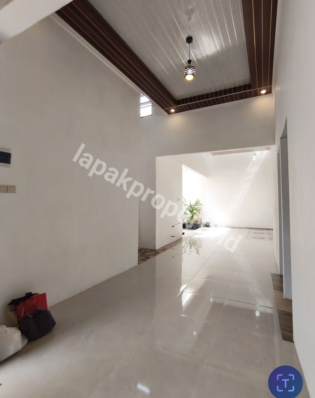 Foto Jual Rumah Baru Siap Huni Gununganyar Emas Surabaya Timur dekat Kampus UPN, Tol Tambak Sumur, Rungkut - 4