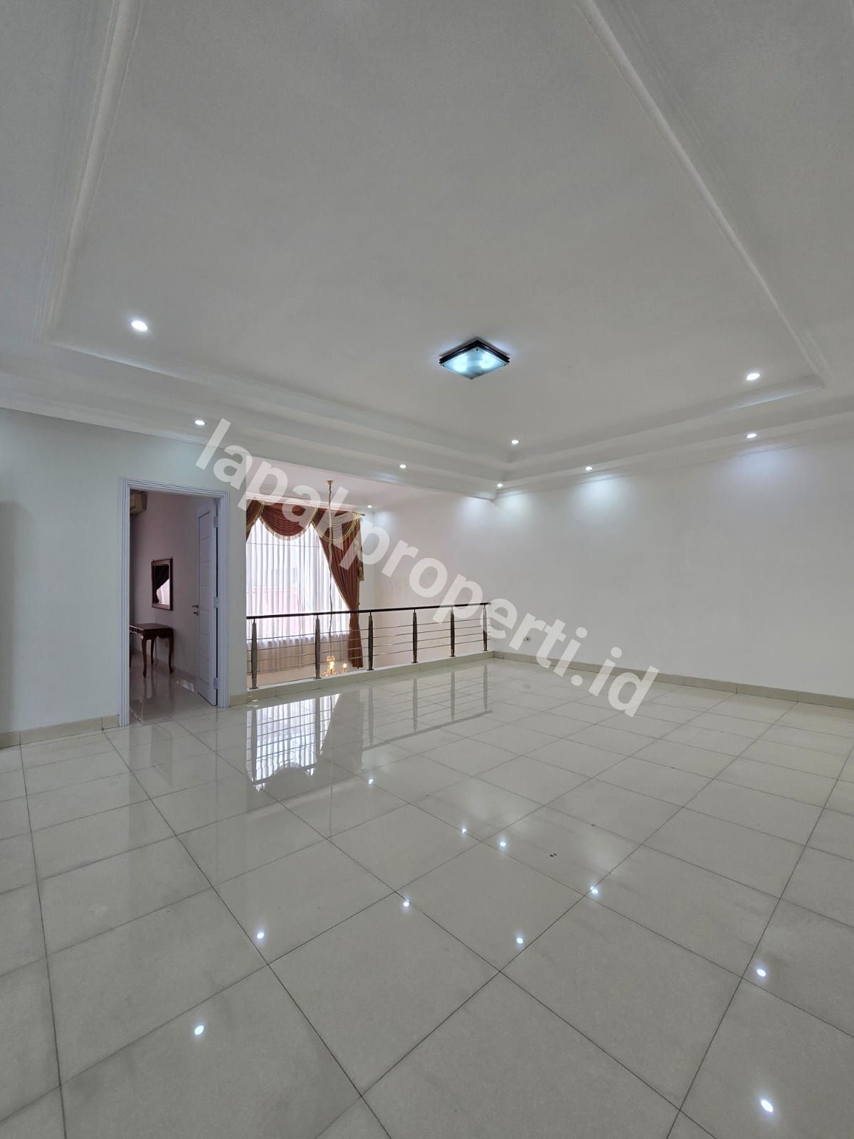 Foto Dijual Rumah Secondary Akses Jalan Lebar Di Duren Sawit Jakarta y - 15