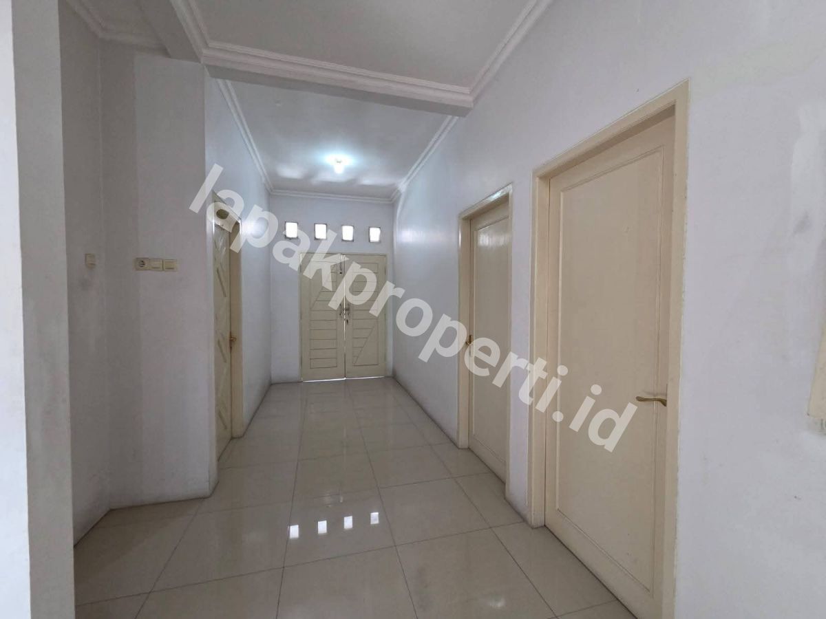 Foto Disewakan Rumah 5 kamar Pantai Mentari Surabaya Timur dekat Raya Kenjeran - 5