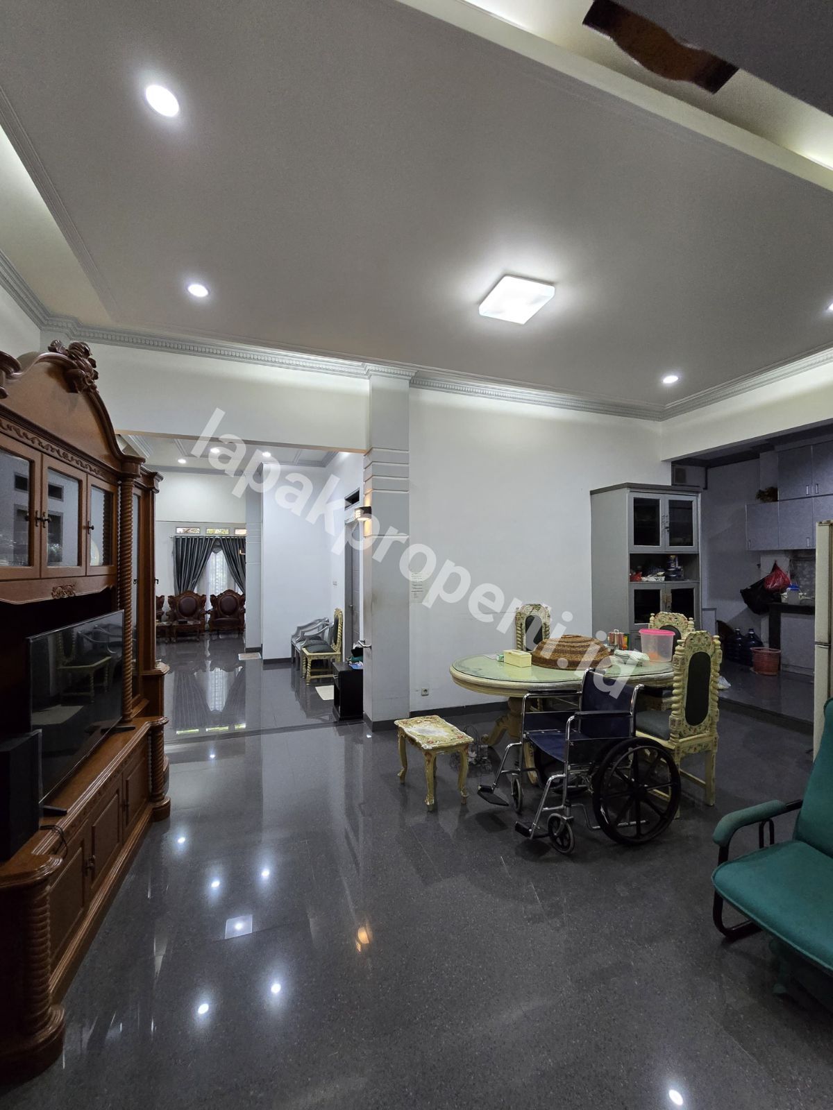 Foto TURUN HARGA Rumah Second Dalam Komplek Di Pondok Kelapa Jakarta Timur - 10