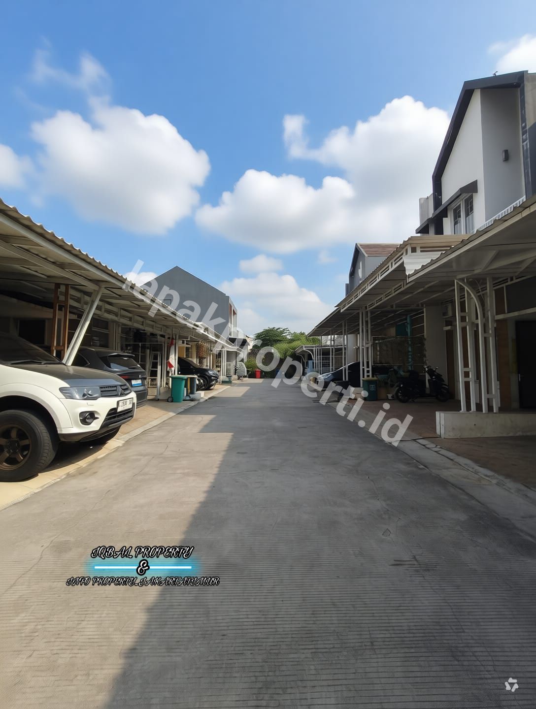 Foto Turun Harga Rumah Dalam Cluster Siap Huni Di Kramat jati Jakarta Timur - 2