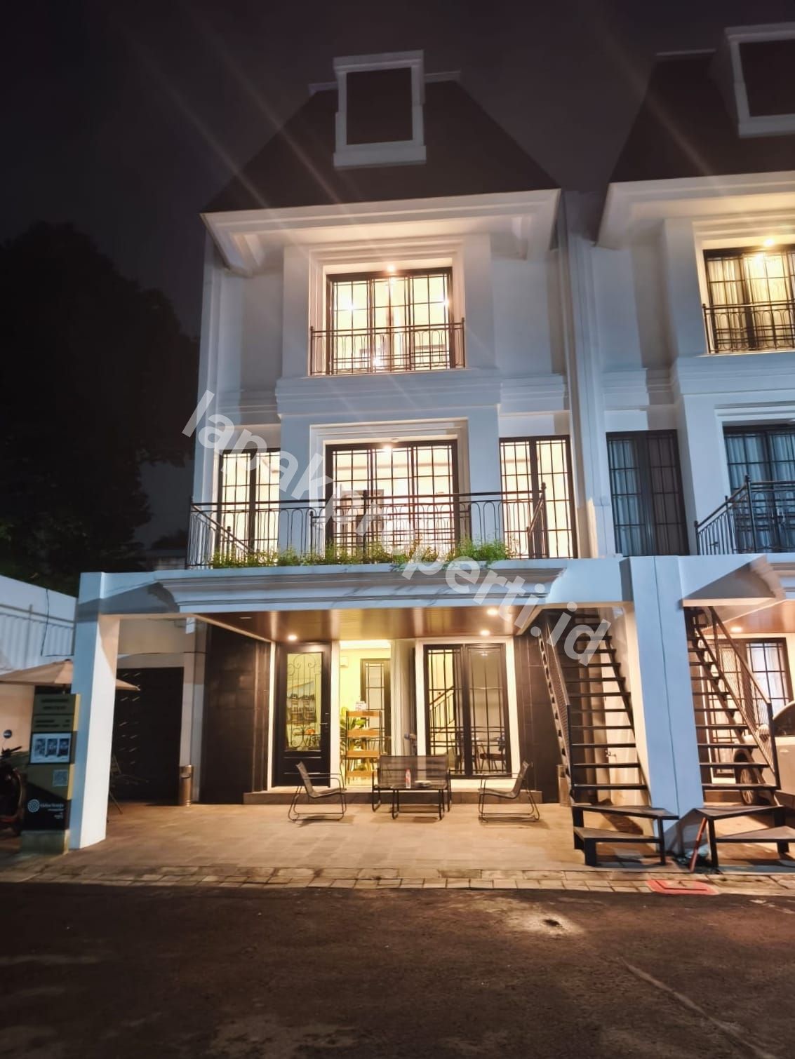 Foto RUMAH BARU DALAM CLUSTER STRATEGIS di PESANGGRAHAN JAKARTA SELATAN - 2