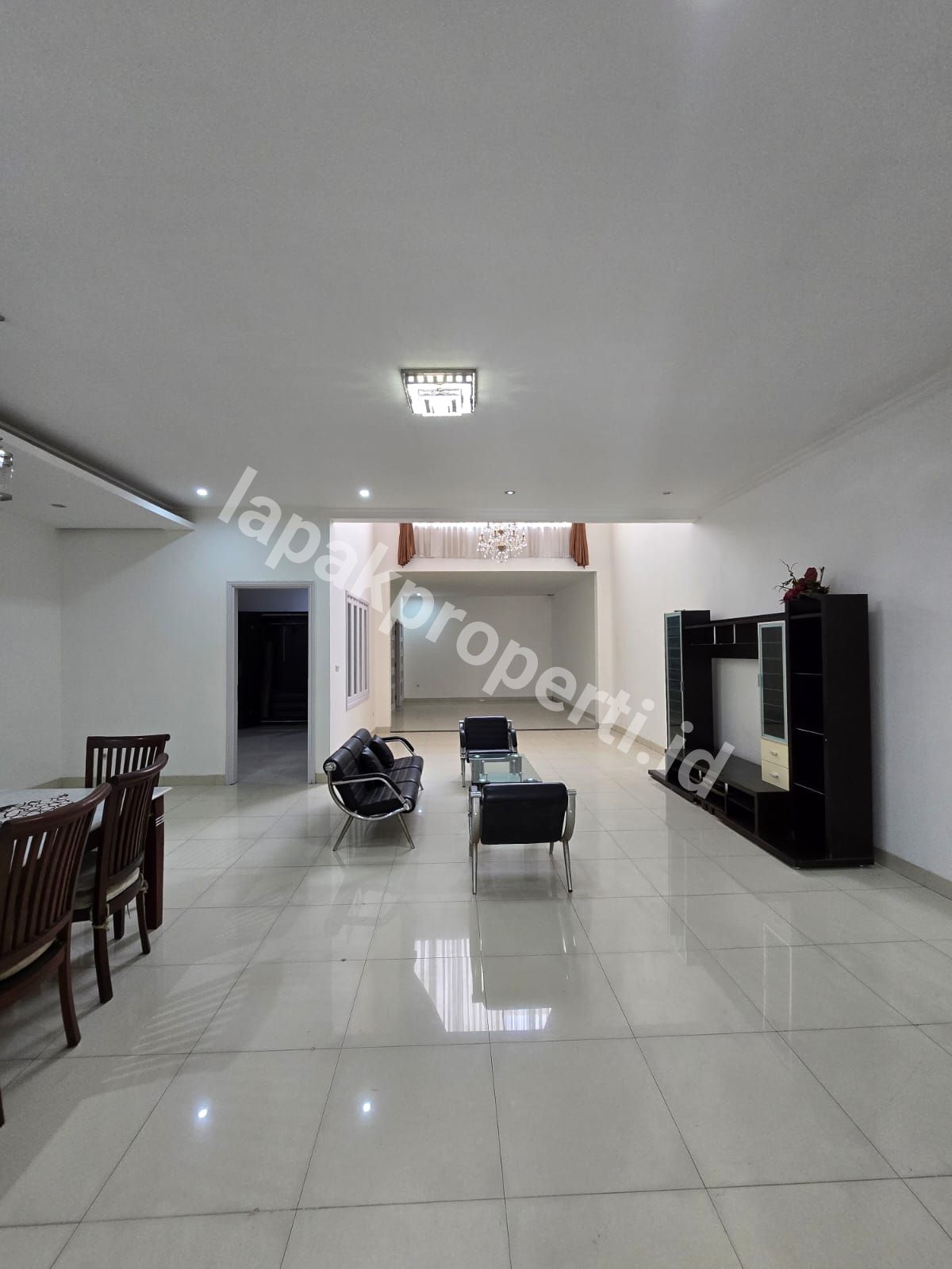 Foto Dijual Rumah Secondary Akses Jalan Lebar Di Duren Sawit Jakarta y - 5