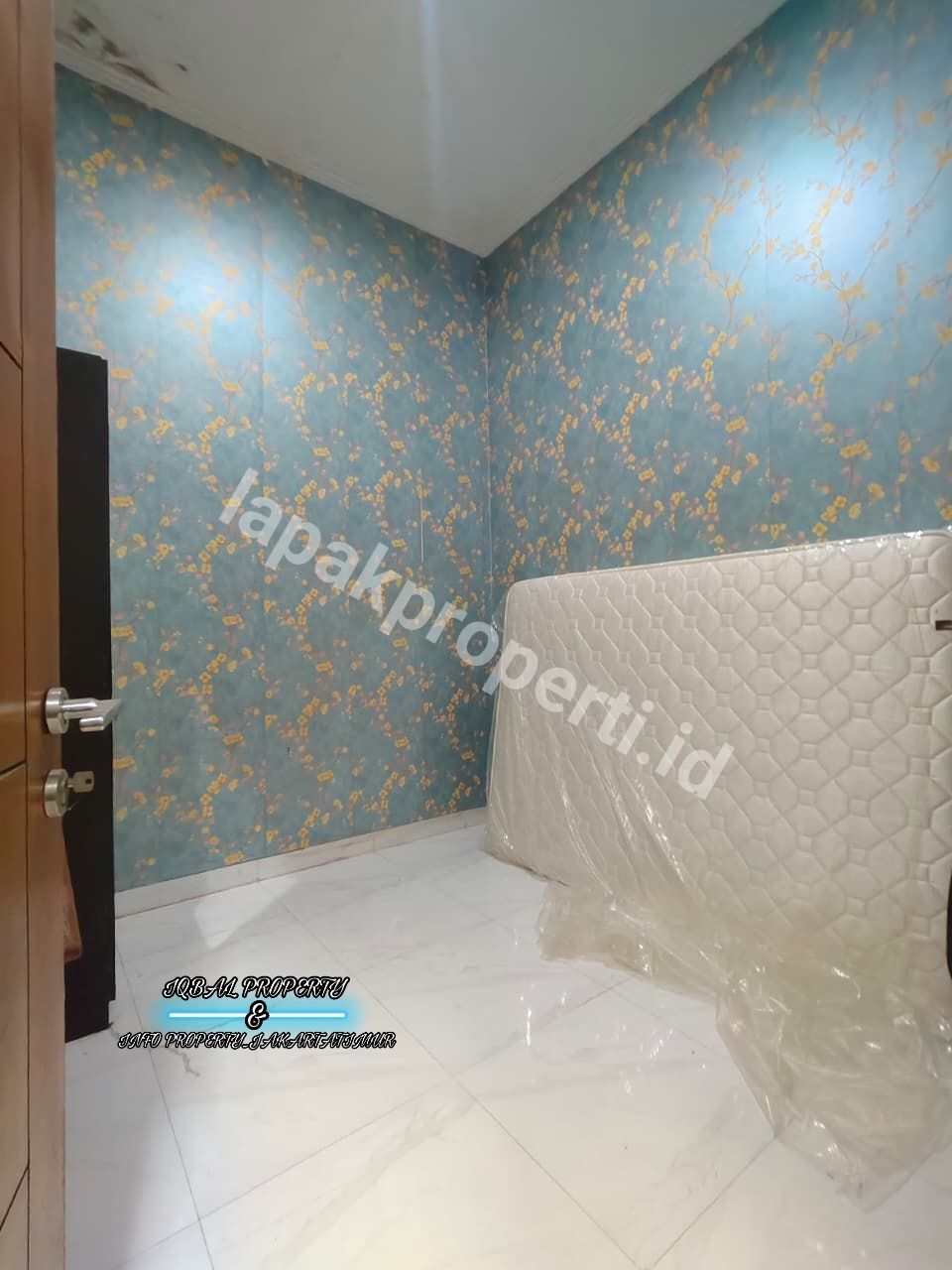 Foto Turun Harga Rumah Dalam Cluster Siap Huni Di Kramat jati Jakarta Timur - 11