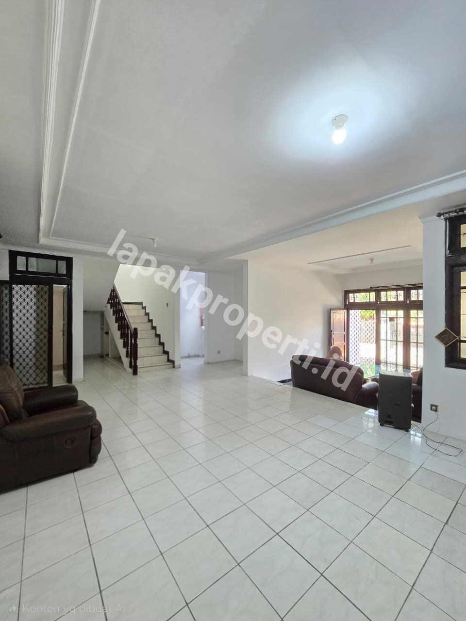 Foto Turun Harga Rumah Dalam Komplek One gate Di Pondok Bambu Jakarta Timur - 3