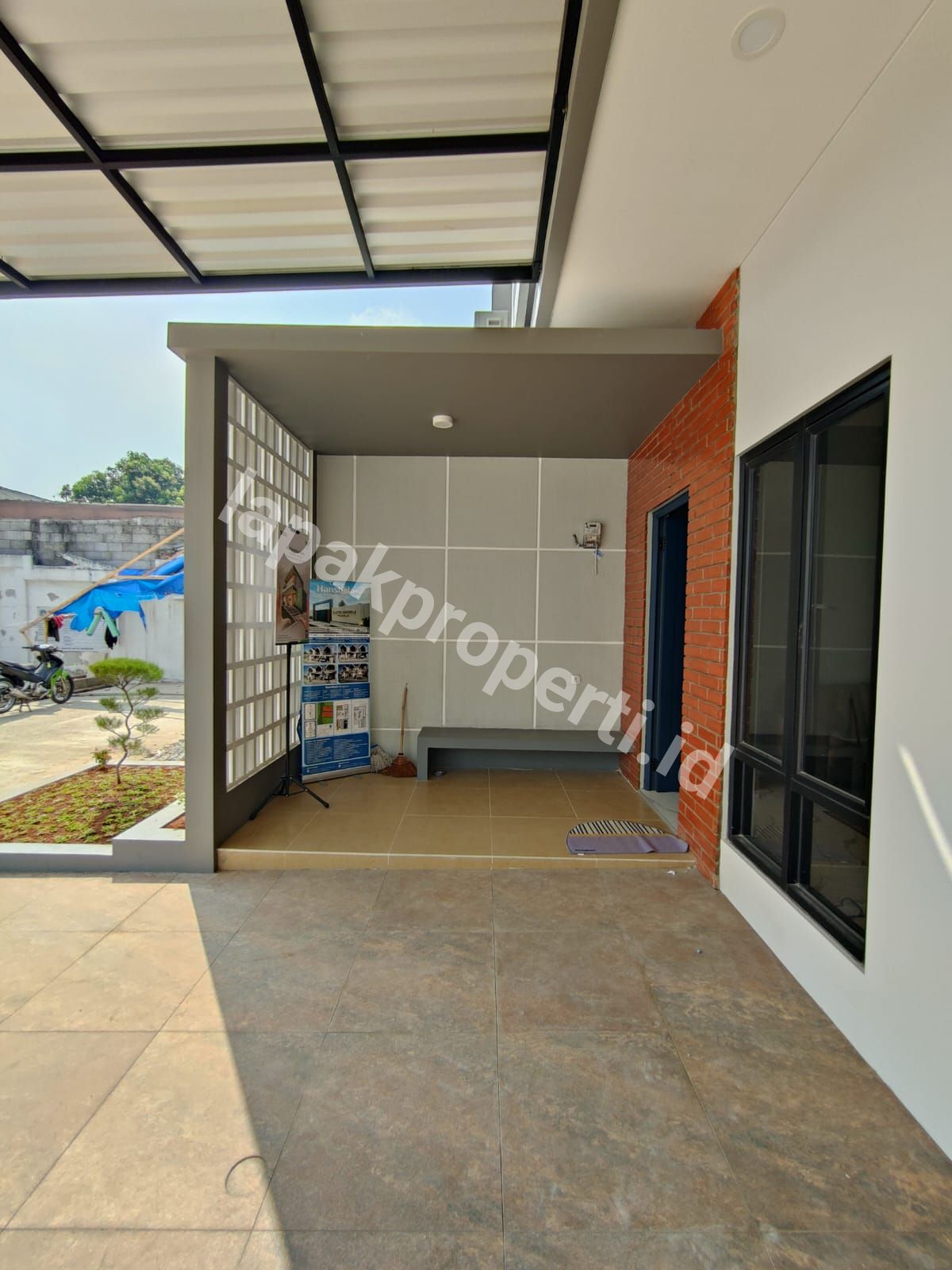 Foto Rumah Baru Dalam Cluster Siap Huni Di Pondok Kelapa Jakarta Timur - 13