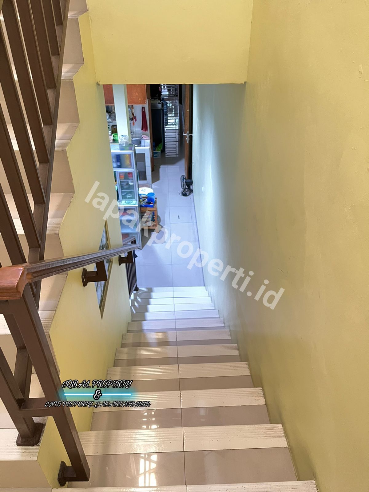 Foto Rumah di Koja Jakarta Utara Siap Huni - 8
