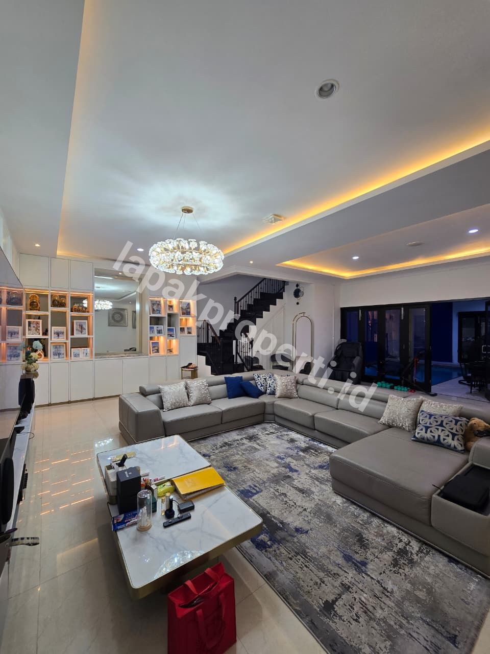 Foto Dijual Rumah Full Furnished Siap Huni Di Duren Sawit Jakarta Timur - 15