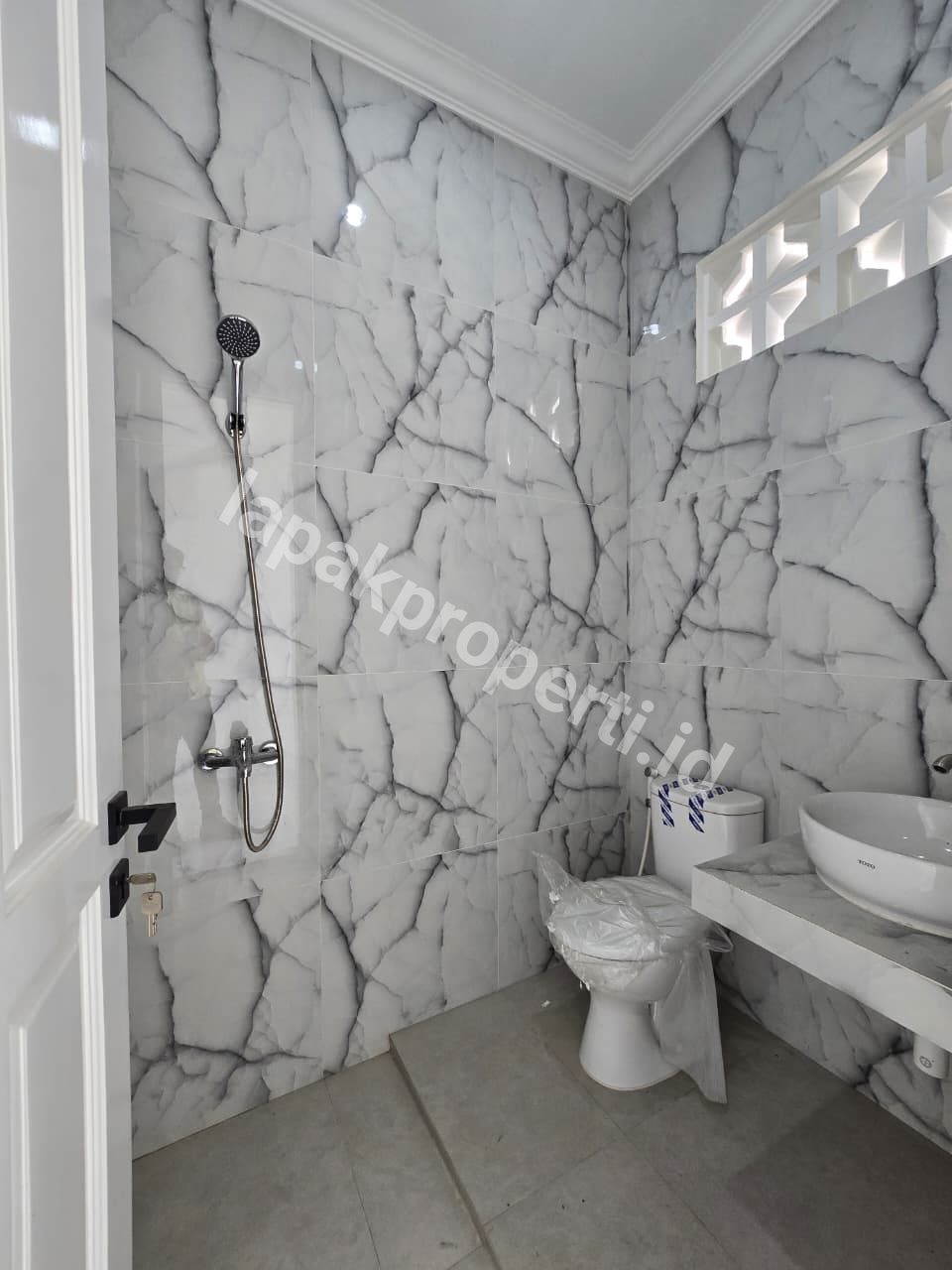 Foto Rumah Baru Dalam Cluster Di Pondok Bambu Duren Sawit Jakarta Timur - 15