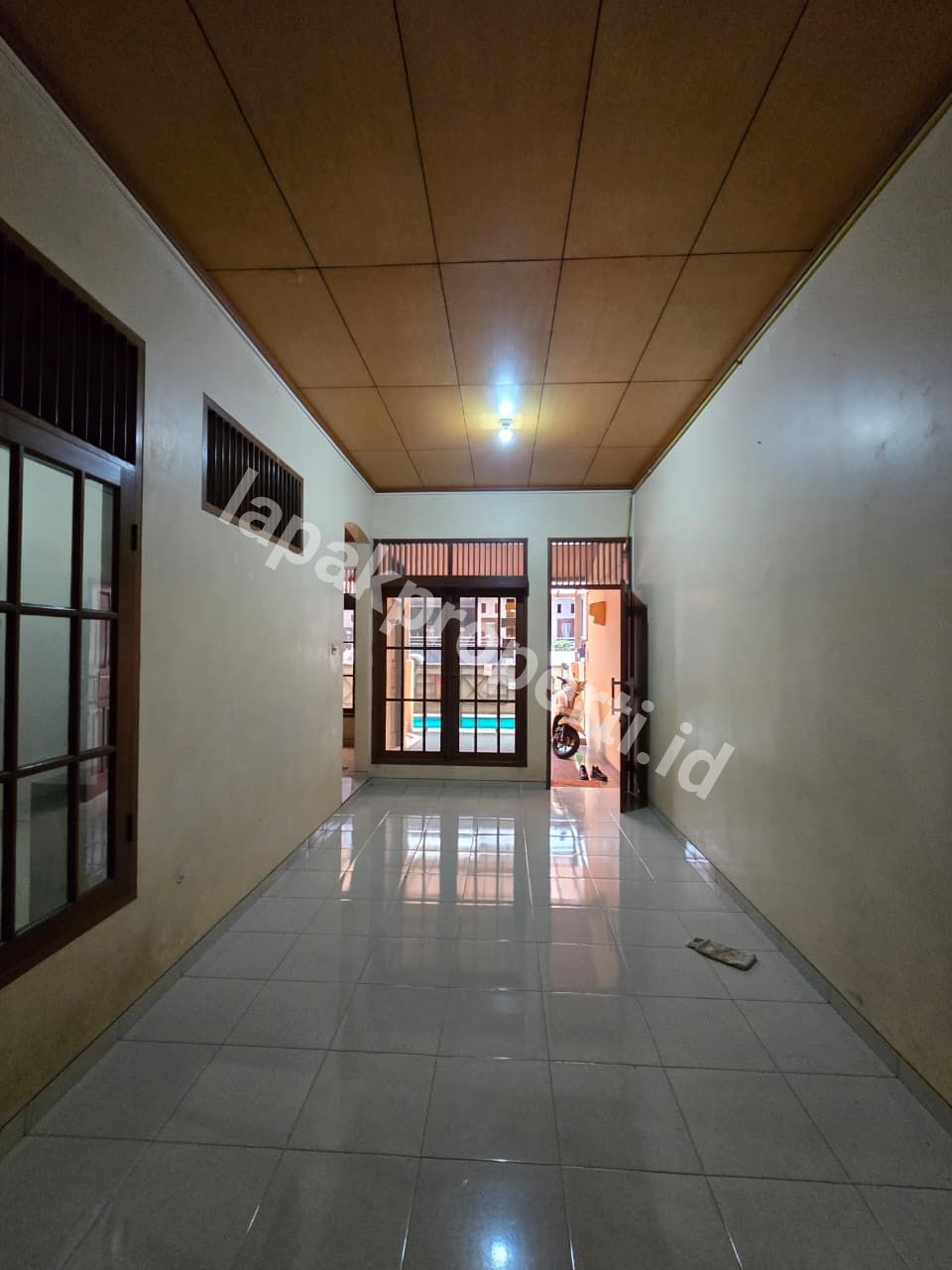 Foto Dijual rumah Secondary Dalam komplek Di Duren Sawit Jakarta Timur - 6
