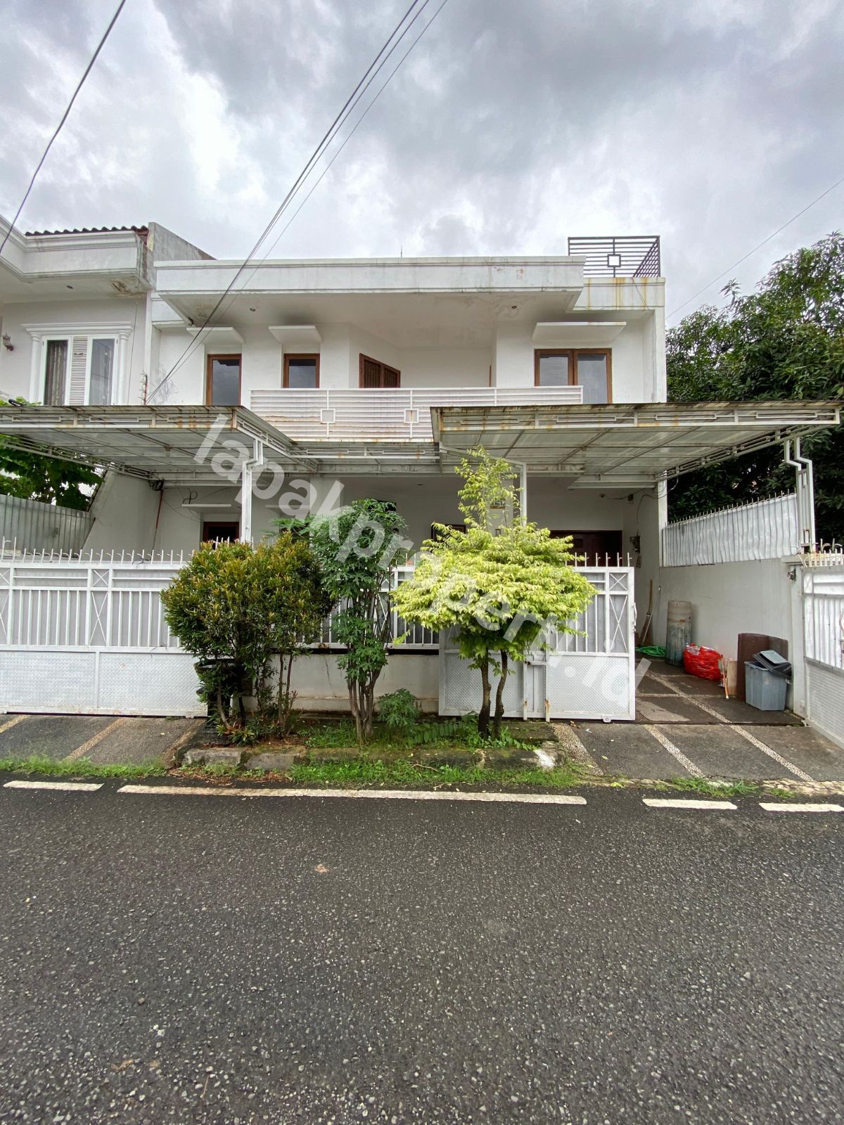 Rumah Siap Huni dalam Komplek Di Pondok Kelapa Duren Sawit