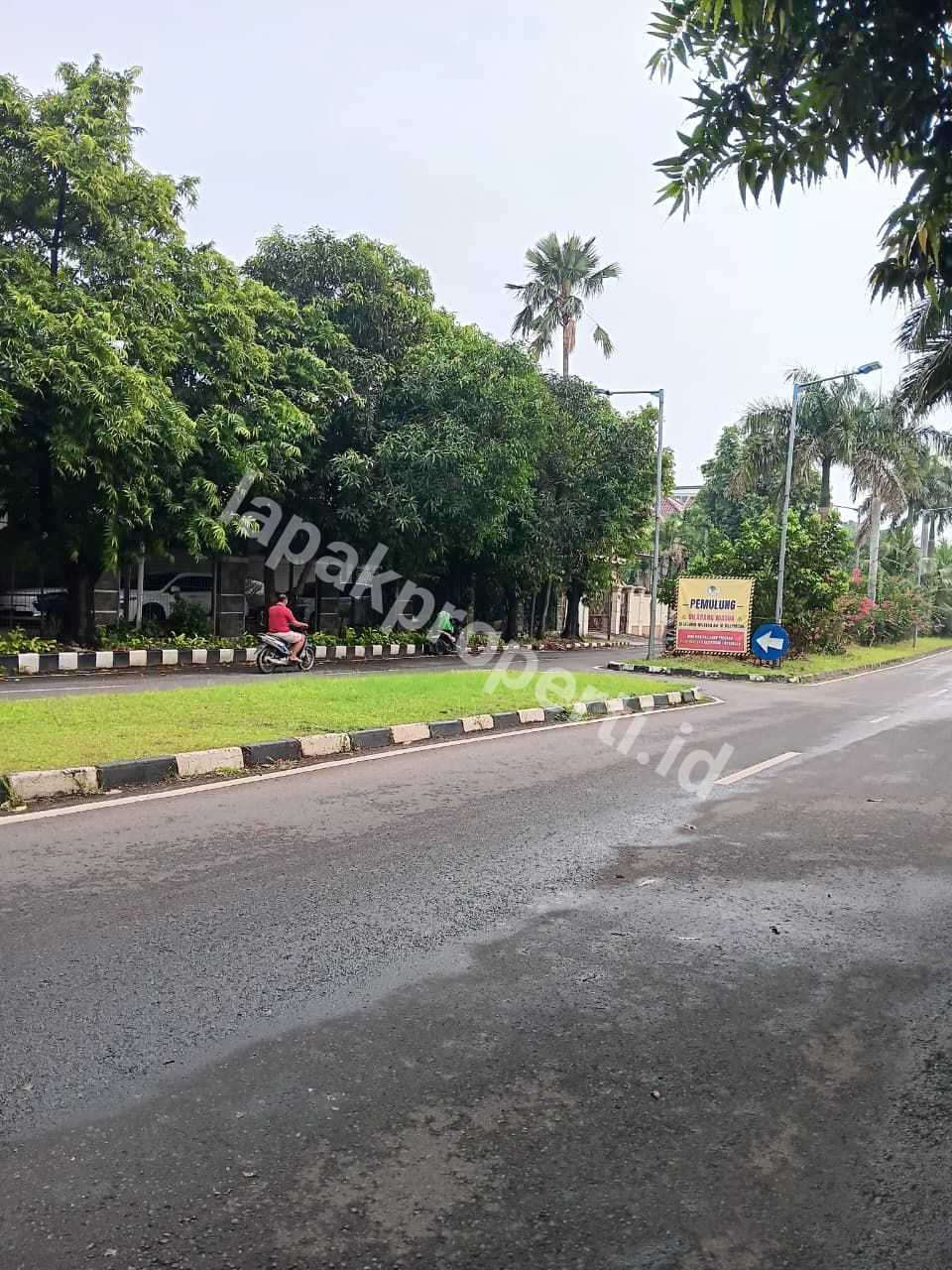 Foto Dijual Cepat Tanah Dalam Komplek Mewah Di Billymoon - 2