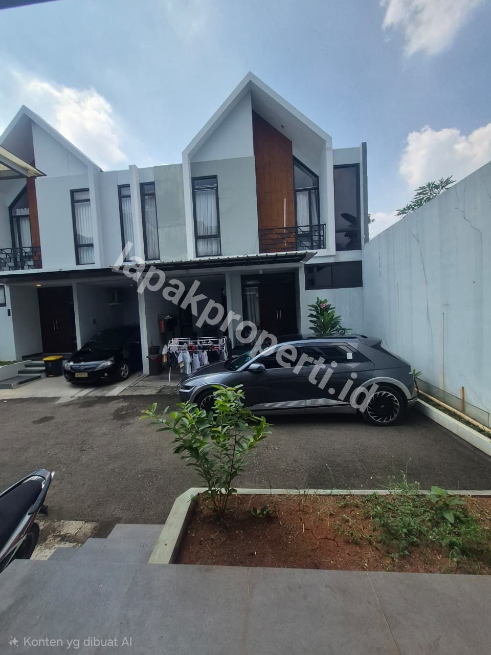 Foto Dijual Rumah Secondary Dalam Cluster Siap Huni - 1