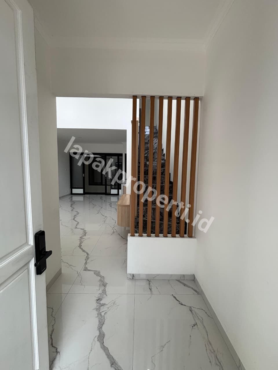 Foto Dijual Rumah Baru Siap Huni Di Cempaka Putih Jakarta Pusat - 15