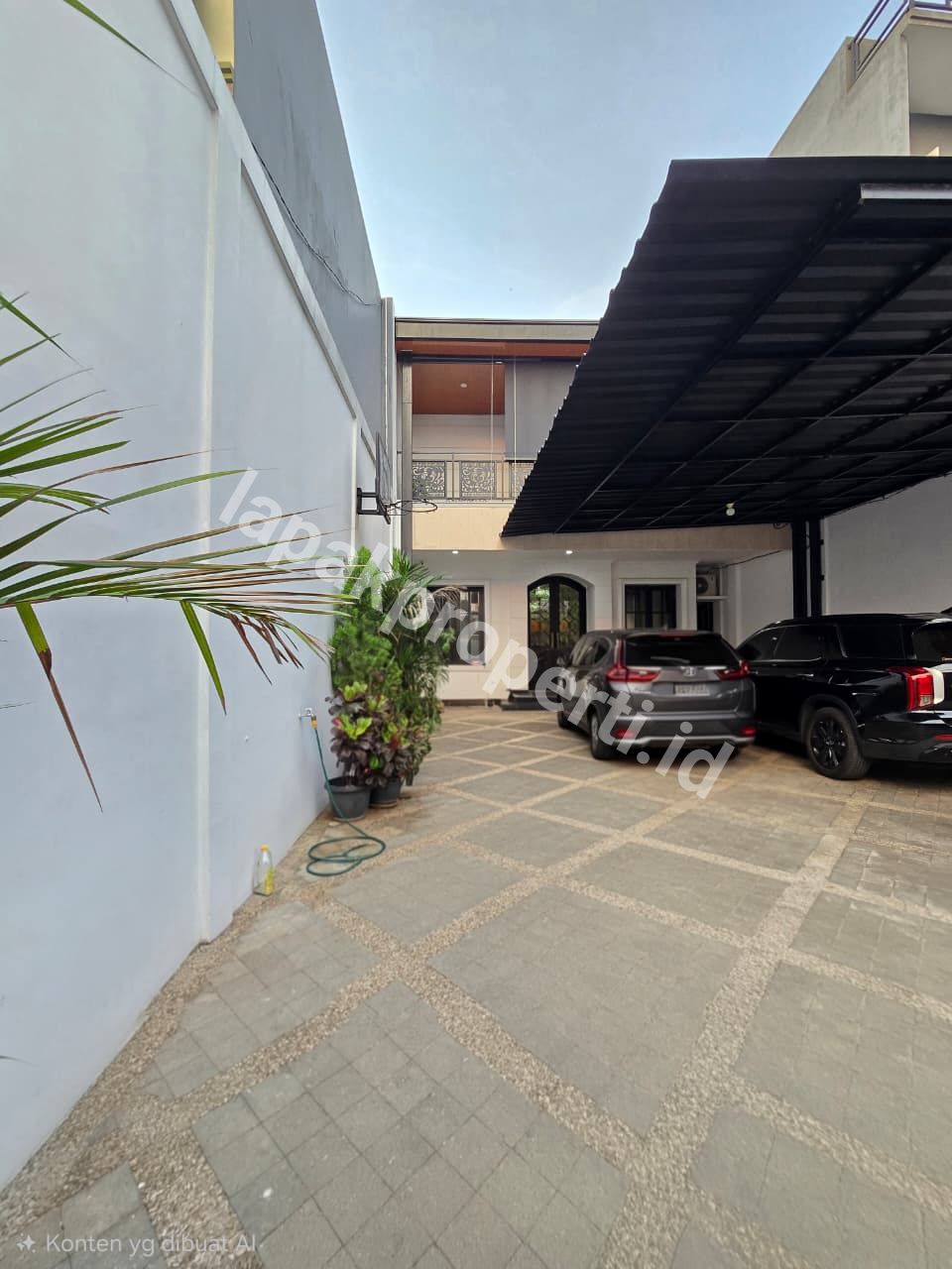 Foto Dijual Rumah Full Furnished Siap Huni Di Duren Sawit Jakarta Timur - 1