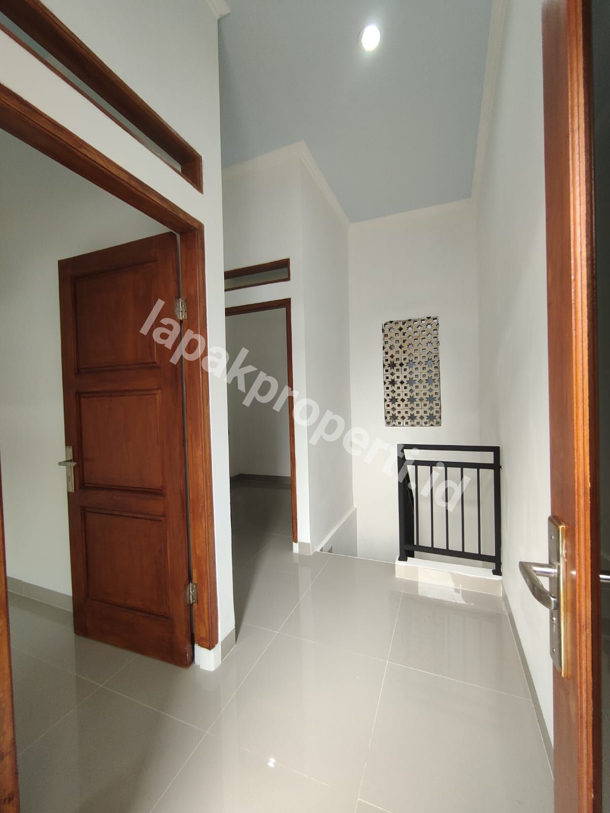 Foto Dijual Rumah Baru Siap Huni Akses Motor Di Matraman Jakarta Timur - 3