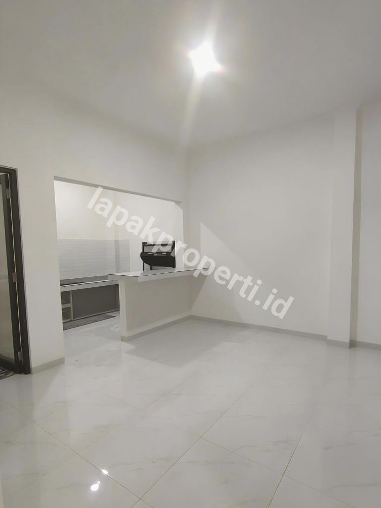 Foto Dijual Rumah Siap Huni Dekat Dengan Taman Di Pondok Bambu Jakarta Timur - 7