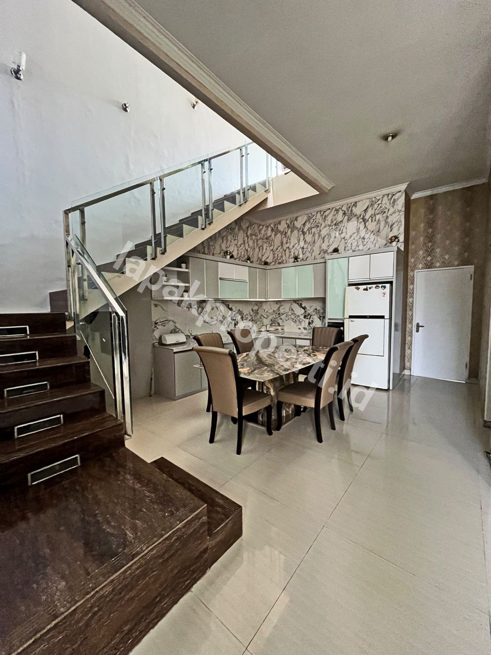 Foto Dijual Rumah Dalam Komplek Akses Jalan Lebar Di Rawamangun - 6