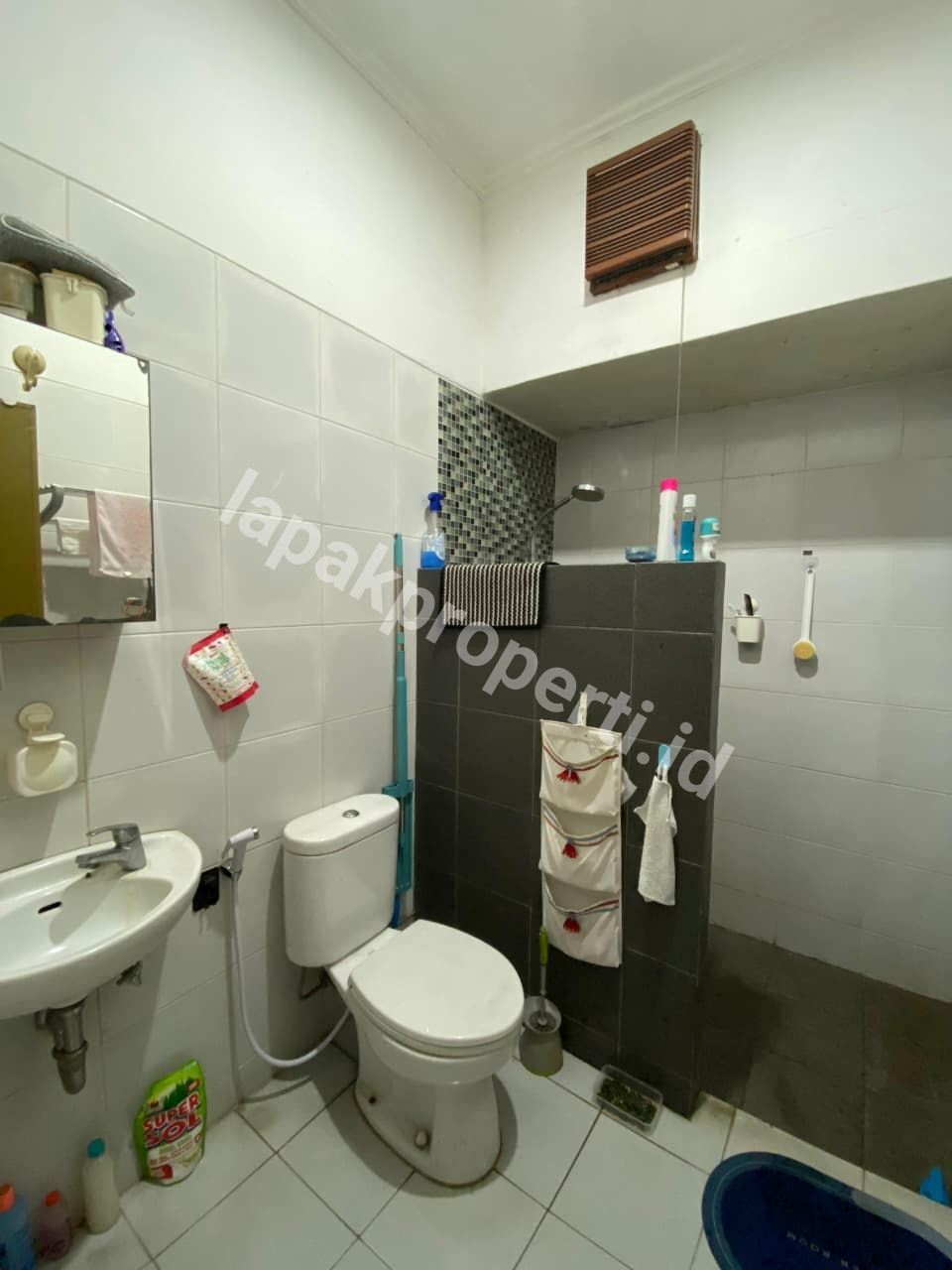 Foto RUMAH KOST AKTIF LOKASI STRATEGIS di TEBET BARAT DALAM JAKARTA SELATAN - 8